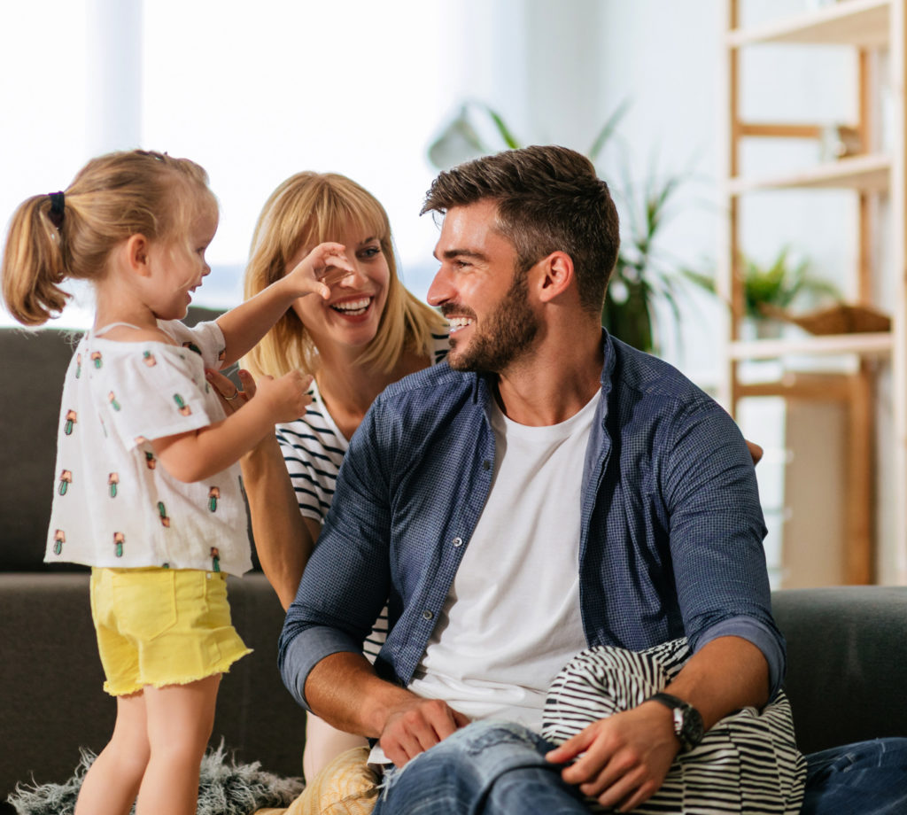 Famille accompagnée dans un logement grâce à un projet immobilier solidaire